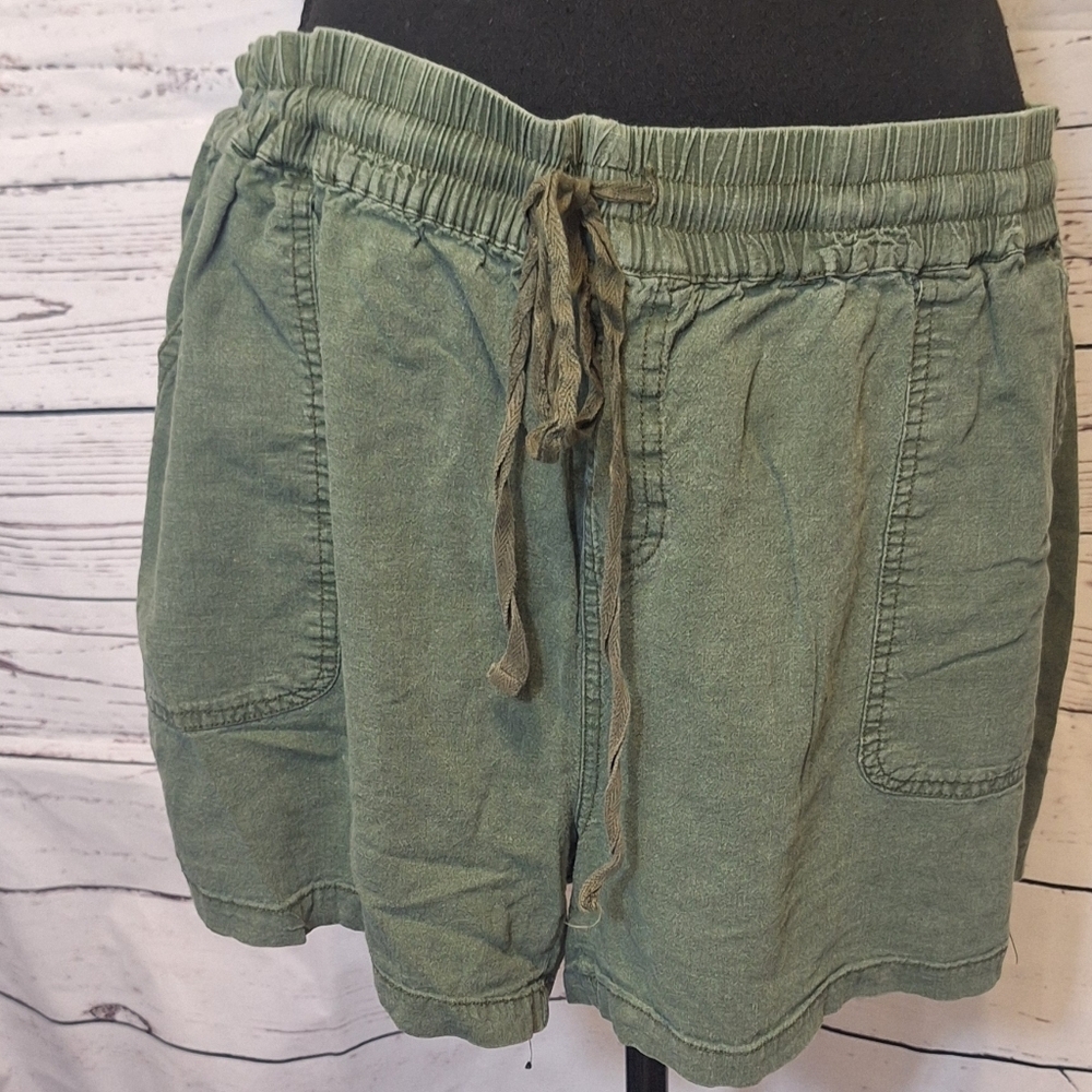 #1642 Torrid Linen Blend Olive Green Women's Casual Shorts Sz 2 ( 18/2X) - Picture 2 of 10